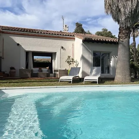 Avec Magnifique Piscine Et Grand Jardin, A 2 Pas Du Golf Et De La Villa Saint-Cyprien (Pyrenees-Orientales)